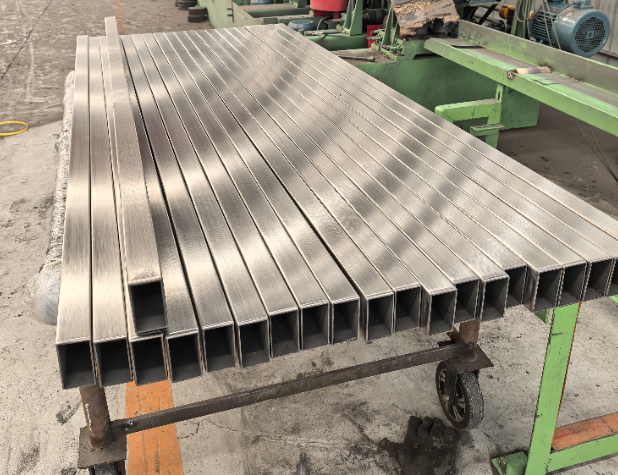 潮州方管 矩形管 无缝方管生产厂家