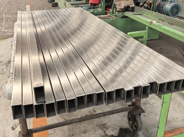 潮州建筑工程行业用不锈钢无缝钢管